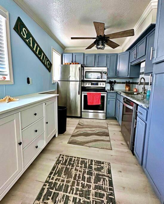 Apollo'S Escape: Your Serene Oceanfront Retreat Surfside Beach Buitenkant foto
