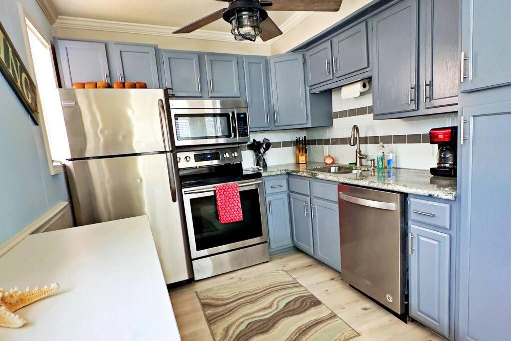 Apollo'S Escape: Your Serene Oceanfront Retreat Surfside Beach Buitenkant foto